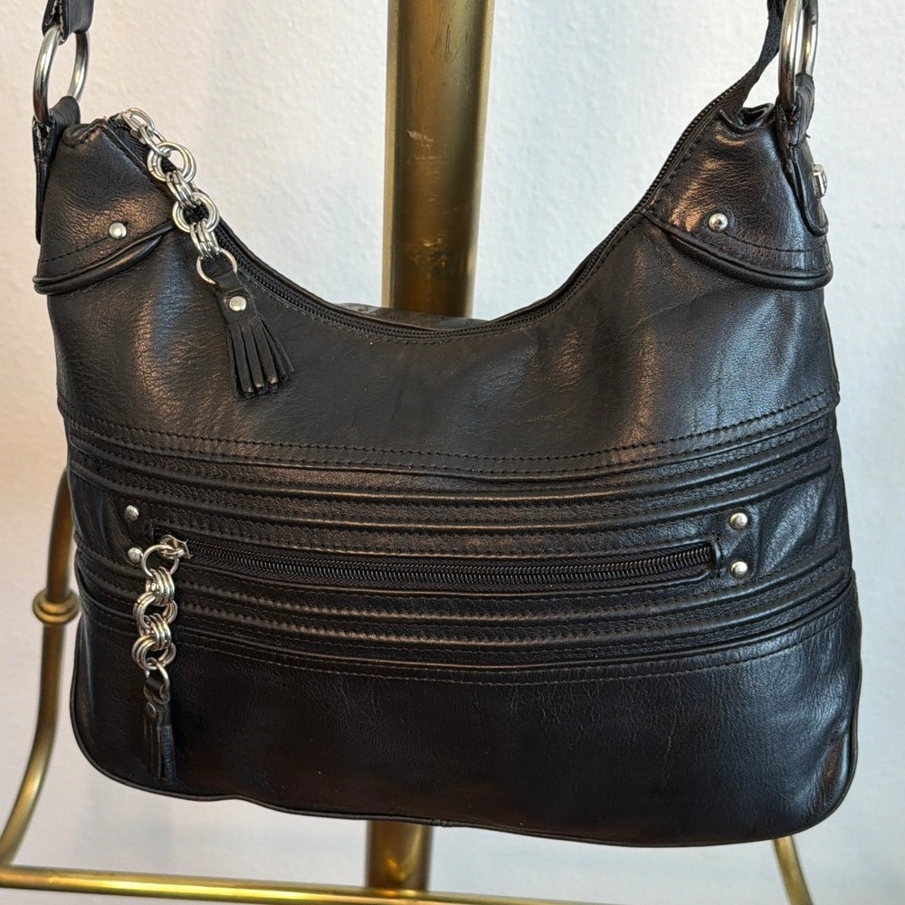 Stone Mountain Black Leather Hobo Shoulder Bag Purse Tassel Zip Pockets Medium
